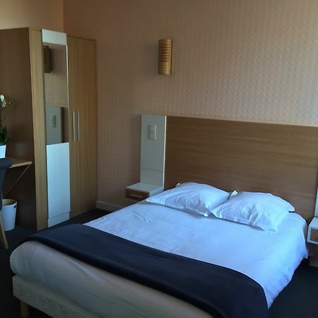 Citotel Hotel Le Chapon Fin Μπριβ-λα-Γκαγιάρντ Εξωτερικό φωτογραφία