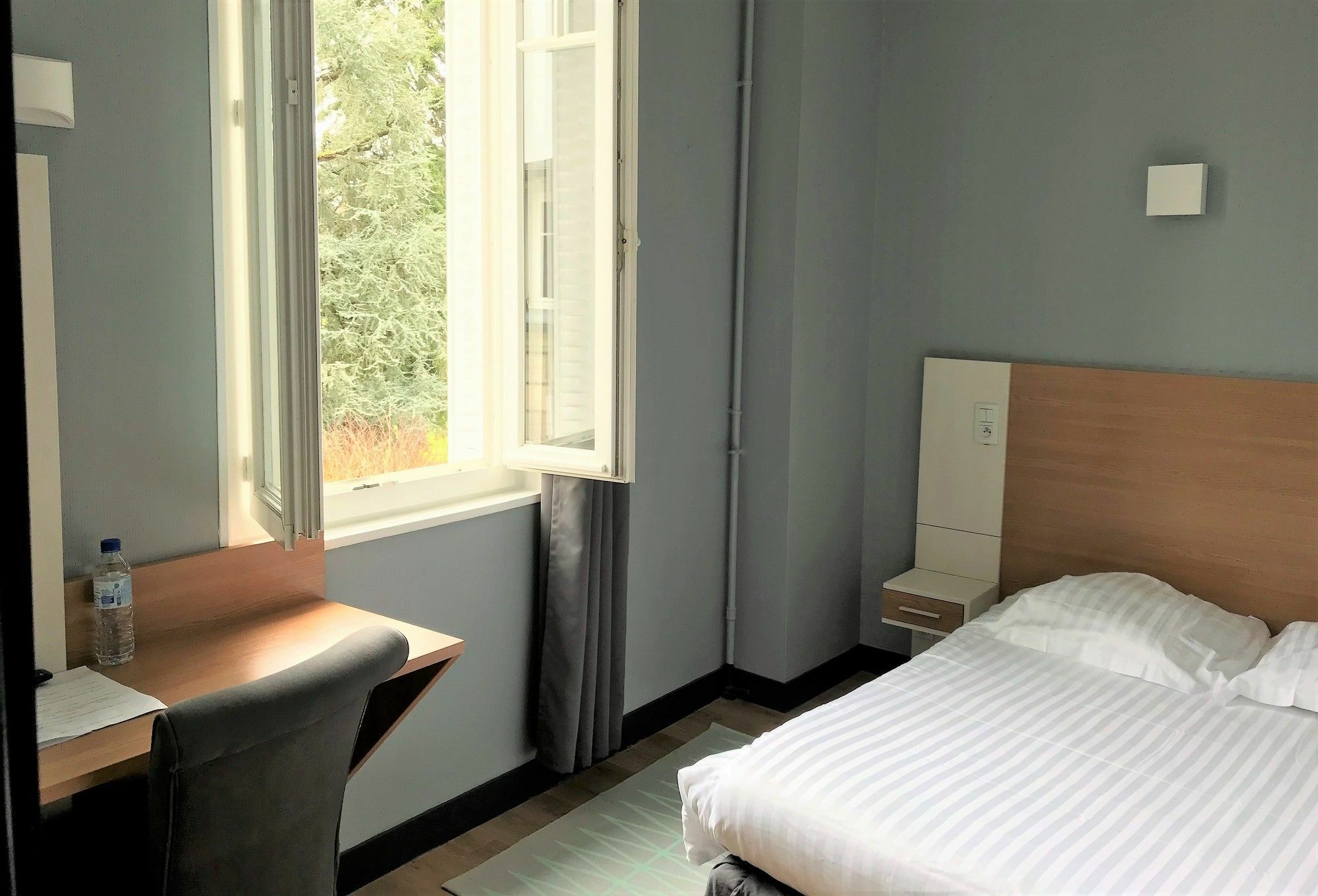 Citotel Hotel Le Chapon Fin Μπριβ-λα-Γκαγιάρντ Εξωτερικό φωτογραφία